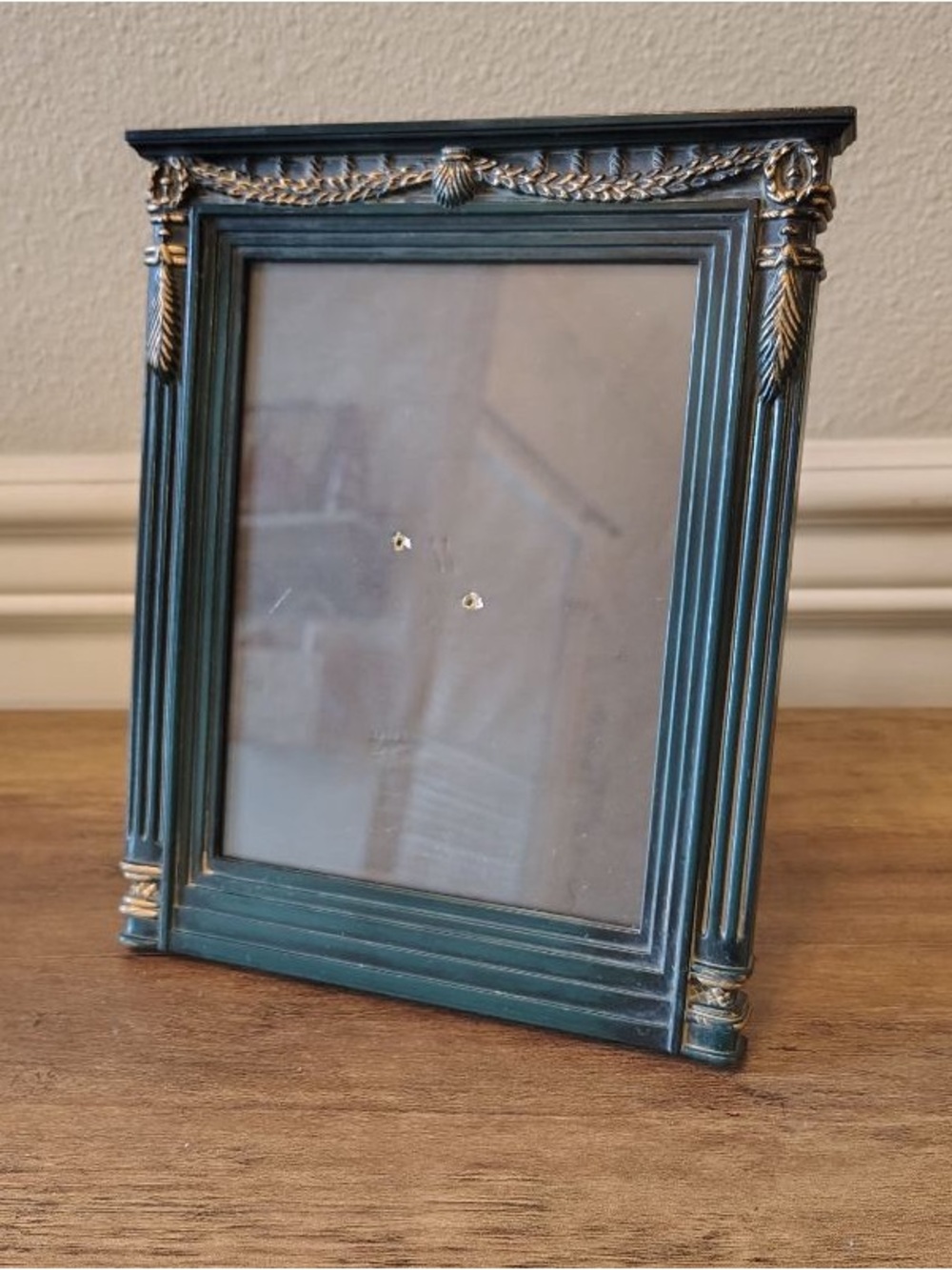 Vtg Baroque Style Picture Frame Green Gold Ornate Victorian Holds 5x7
